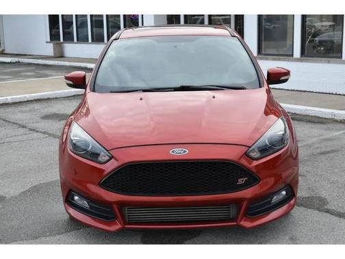 2018 Ford Focus ST 