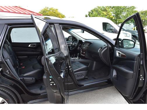 2015 Nissan Pathfinder Platinum