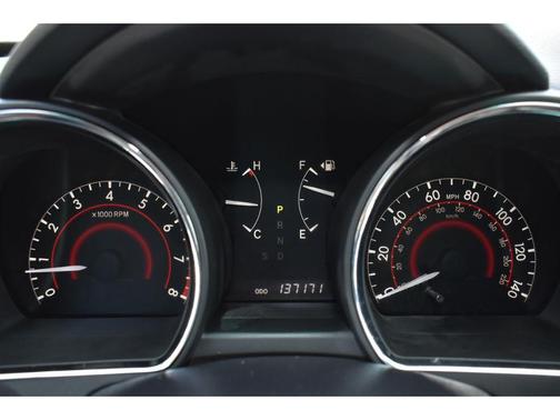 2013 Toyota Highlander SE