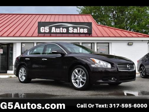 Crimson Black Metallic 2011 Nissan Maxima SV
