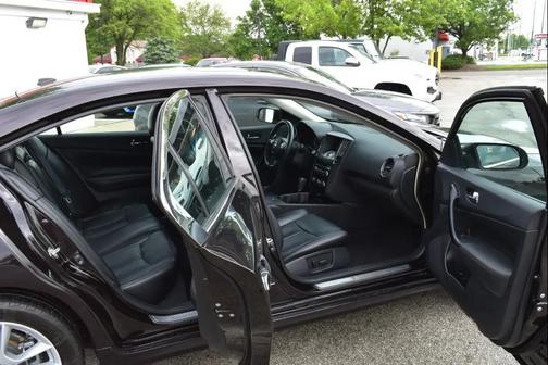 Crimson Black Metallic 2011 Nissan Maxima SV