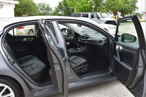 Nebula Gray Pearl 2013 Lexus CT 200h Premium