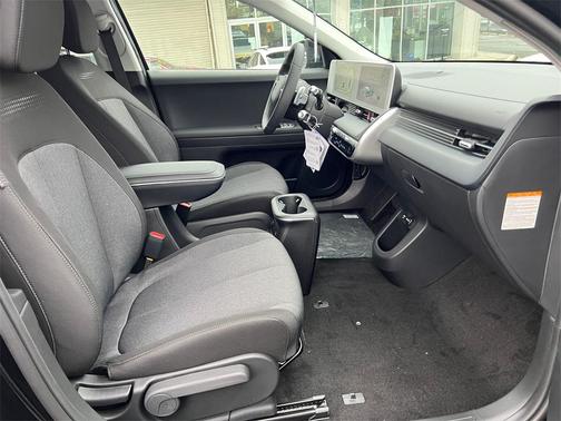 2023 Hyundai IONIQ 5 SE