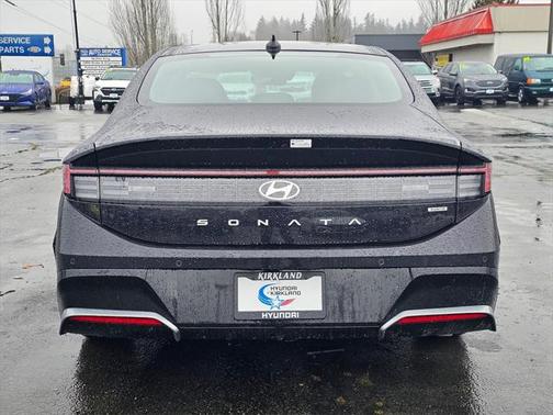 2025 Hyundai SONATA Hybrid Limited