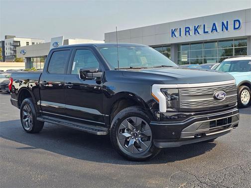 2025 Ford F-150 Lightning LARIAT