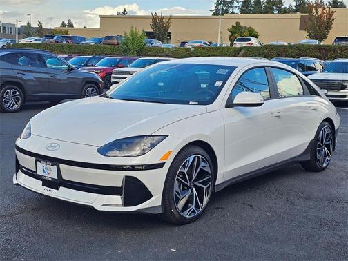 2025 Hyundai IONIQ 6 SEL