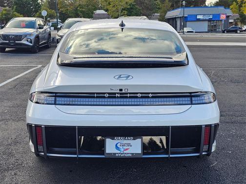2025 Hyundai IONIQ 6 SEL