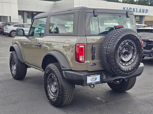 2025 Ford Bronco Base