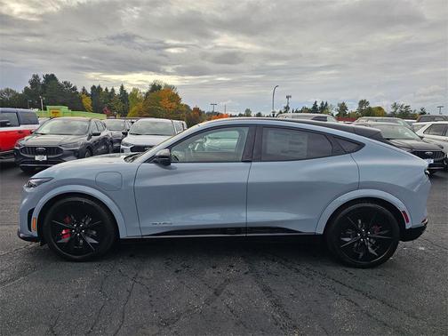 2025 Ford Mustang Mach-E GT