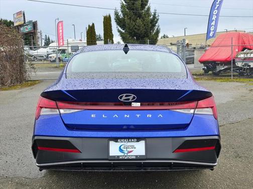 2025 Hyundai ELANTRA SEL
