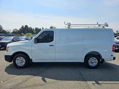 2018 Nissan NV Cargo NV3500 HD S V8