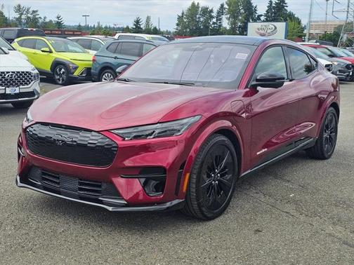 2025 Ford Mustang Mach-E GT
