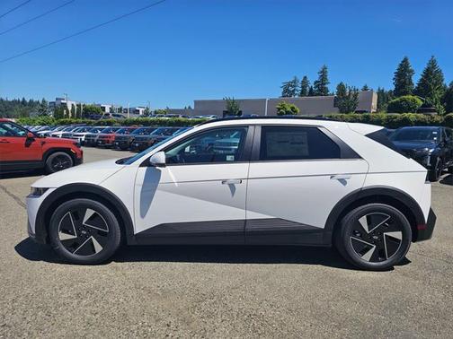 2025 Hyundai IONIQ 5 SEL
