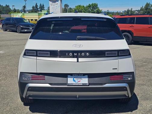 2025 Hyundai IONIQ 5 SEL