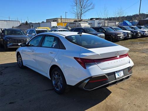 2025 Hyundai ELANTRA HEV Blue