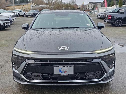 2026 Hyundai SONATA Hybrid Base