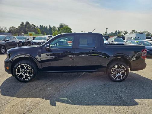 2025 Ford Maverick Lariat