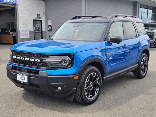 Velocity Blue Metallic 2025 Ford Bronco Sport Outer Banks