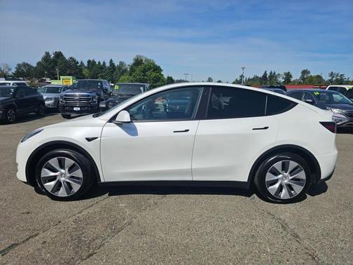 2020 Tesla Model Y Long Range