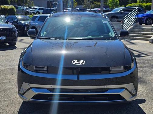 2025 Hyundai IONIQ 5 Limited