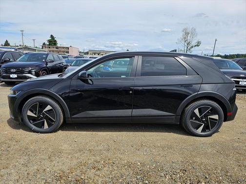 2025 Hyundai IONIQ 5 SE