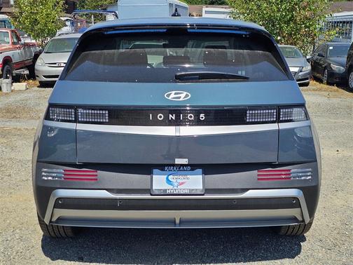 2025 Hyundai IONIQ 5 SE
