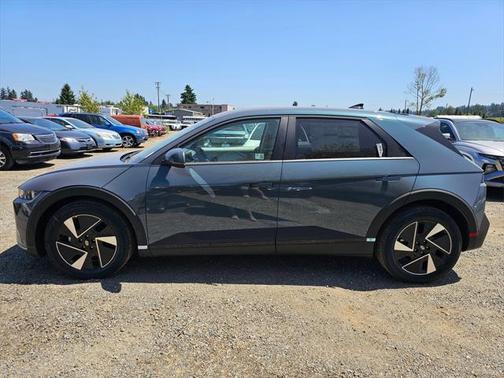 2025 Hyundai IONIQ 5 SE