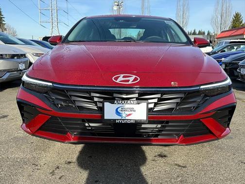 2025 Hyundai ELANTRA SEL