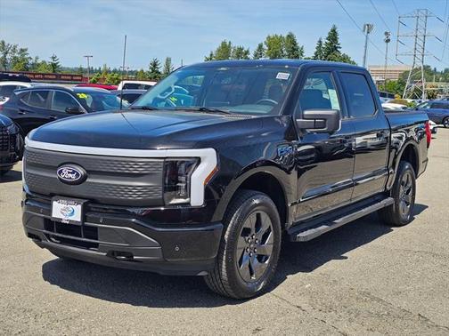 2025 Ford F-150 Lightning Flash