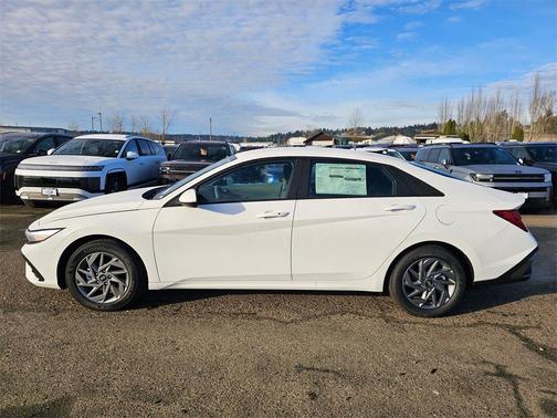 2026 Hyundai ELANTRA HEV Blue