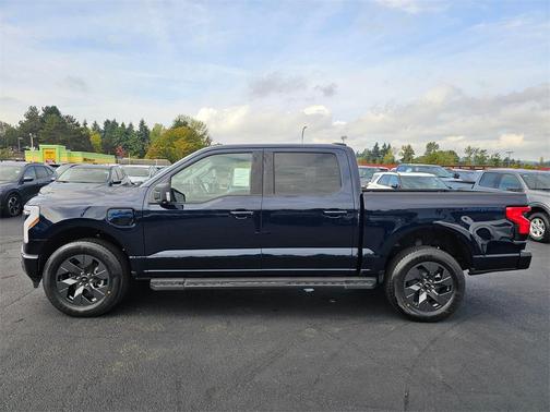 2025 Ford F-150 Lightning Flash