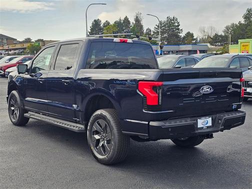 2025 Ford F-150 Lightning Flash