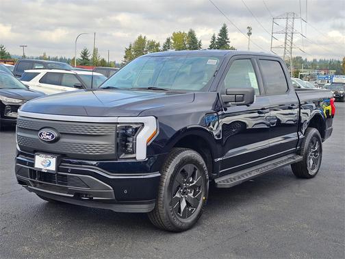 2025 Ford F-150 Lightning Flash
