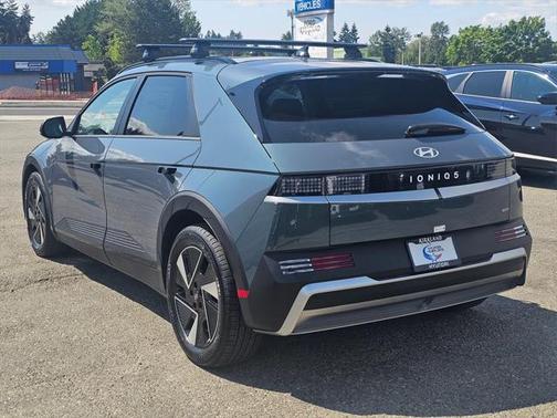 2025 Hyundai IONIQ 5 SEL