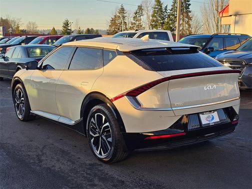 2022 Kia EV6 Wind