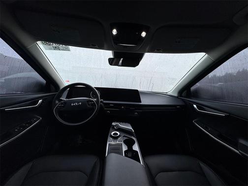 2022 Kia EV6 Wind