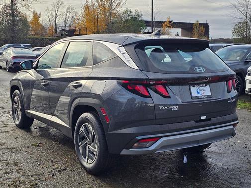 2026 Hyundai TUCSON Hybrid Blue SE
