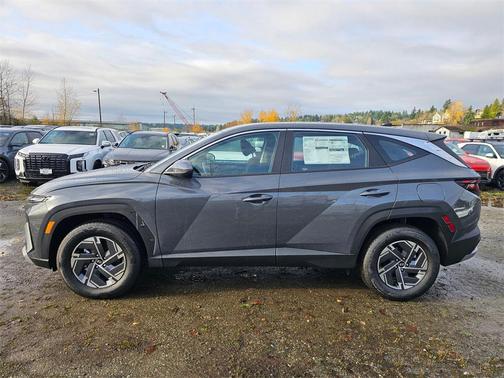 2026 Hyundai TUCSON Hybrid Blue SE