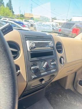 2005 Ford F-150 XL