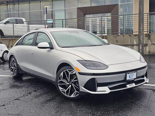 2025 Hyundai IONIQ 6 SEL