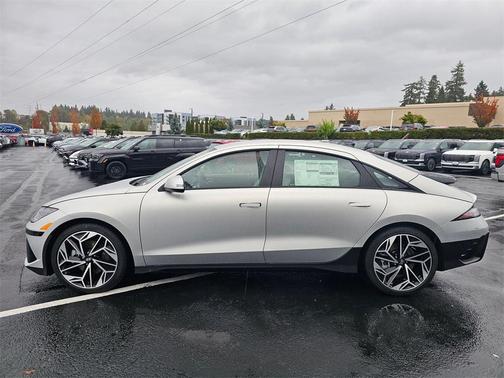 2025 Hyundai IONIQ 6 SEL
