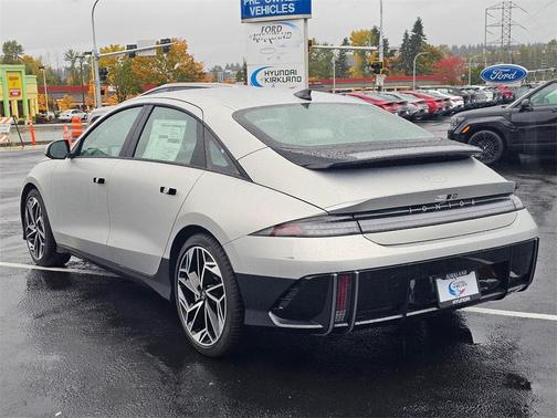 2025 Hyundai IONIQ 6 SEL
