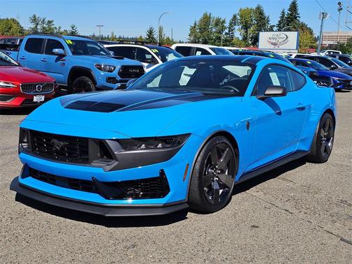 2025 Ford Mustang Dark Horse Fastback