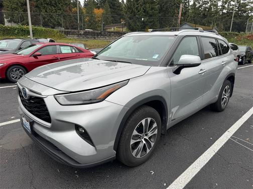 2023 Toyota Highlander Hybrid XLE