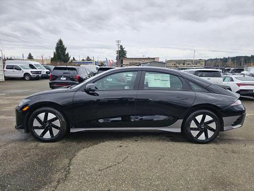 2025 Hyundai IONIQ 6 SE