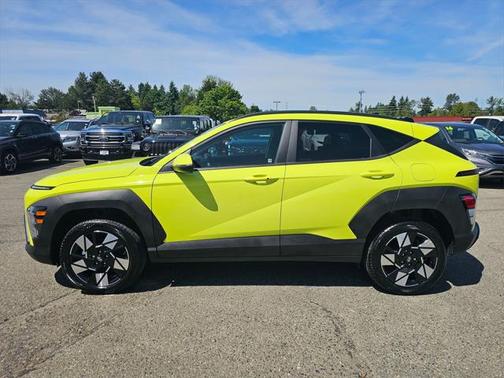 2024 Hyundai KONA SEL
