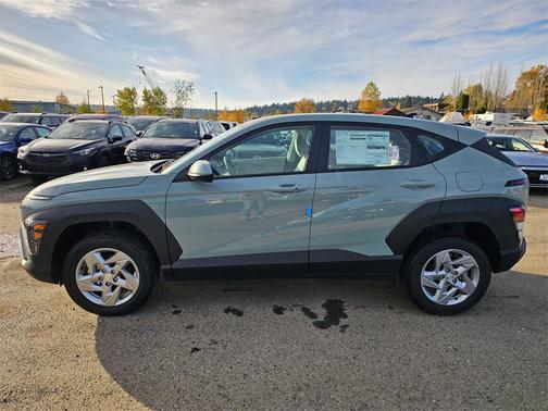 2026 Hyundai KONA SE