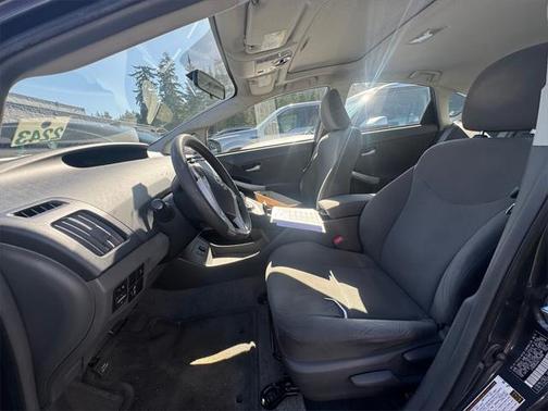 2010 Toyota Prius One