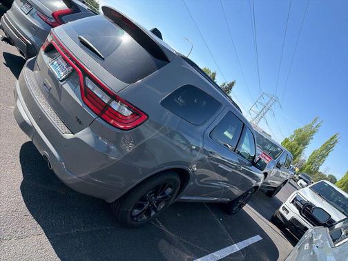 Destroyer Gray Clearcoat 2023 Dodge Durango R/T Plus RWD