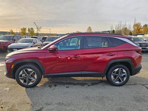 2026 Hyundai TUCSON Hybrid SEL